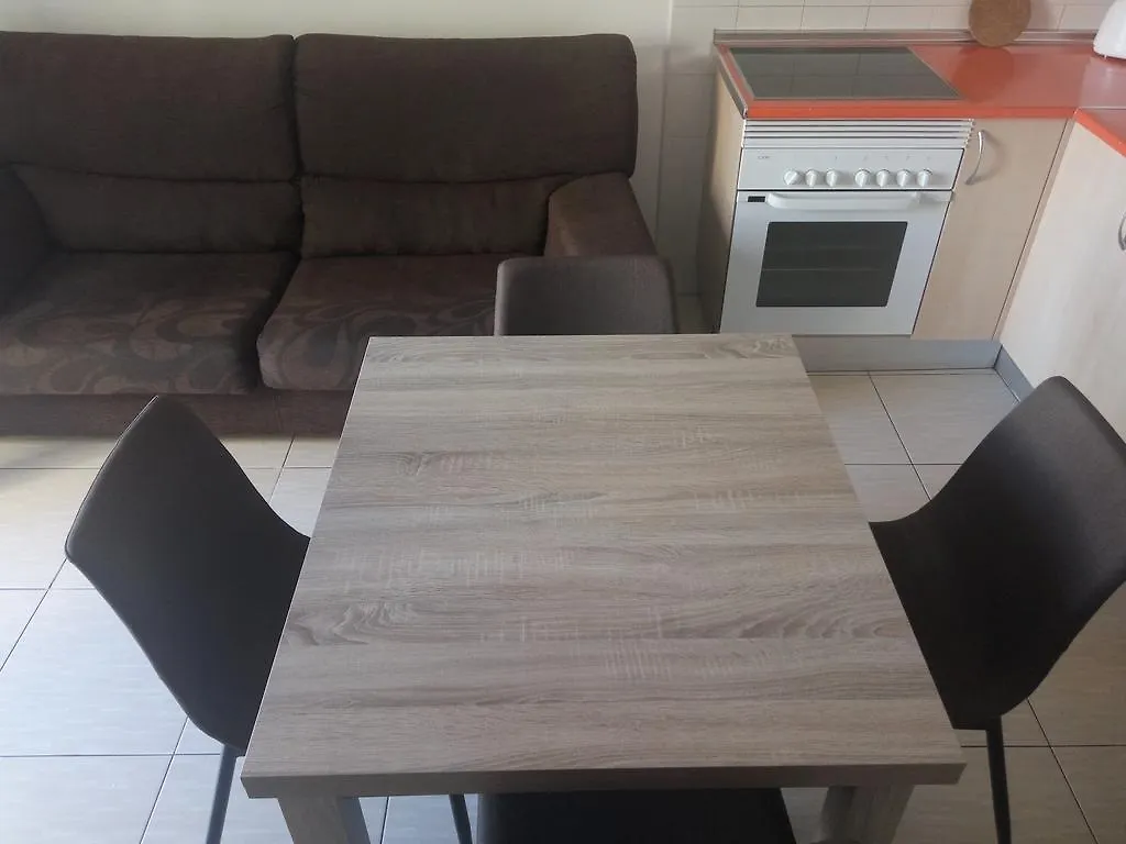 Antonio Navarro Apartments Адехе