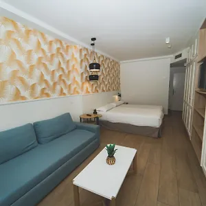 Olivos Apartment